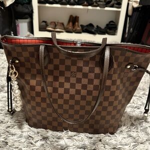 Louis Vuitton Damier Ebene Neverfull MM